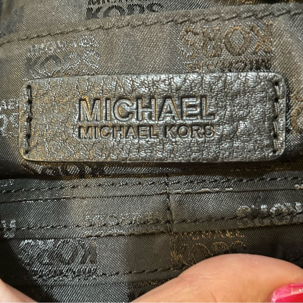 Michael Kors Black Leather Logo Wristlet - Picture 4 of 8